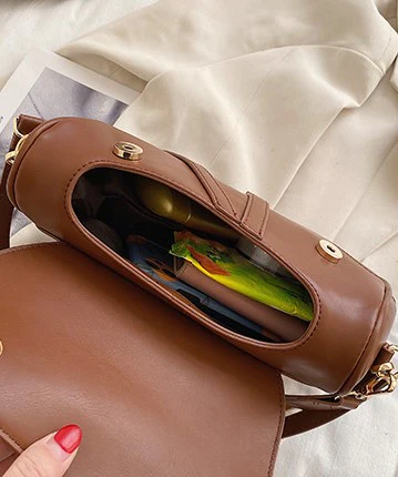 AWST Int'l  Saddle Shoulder Handbag - Image 5