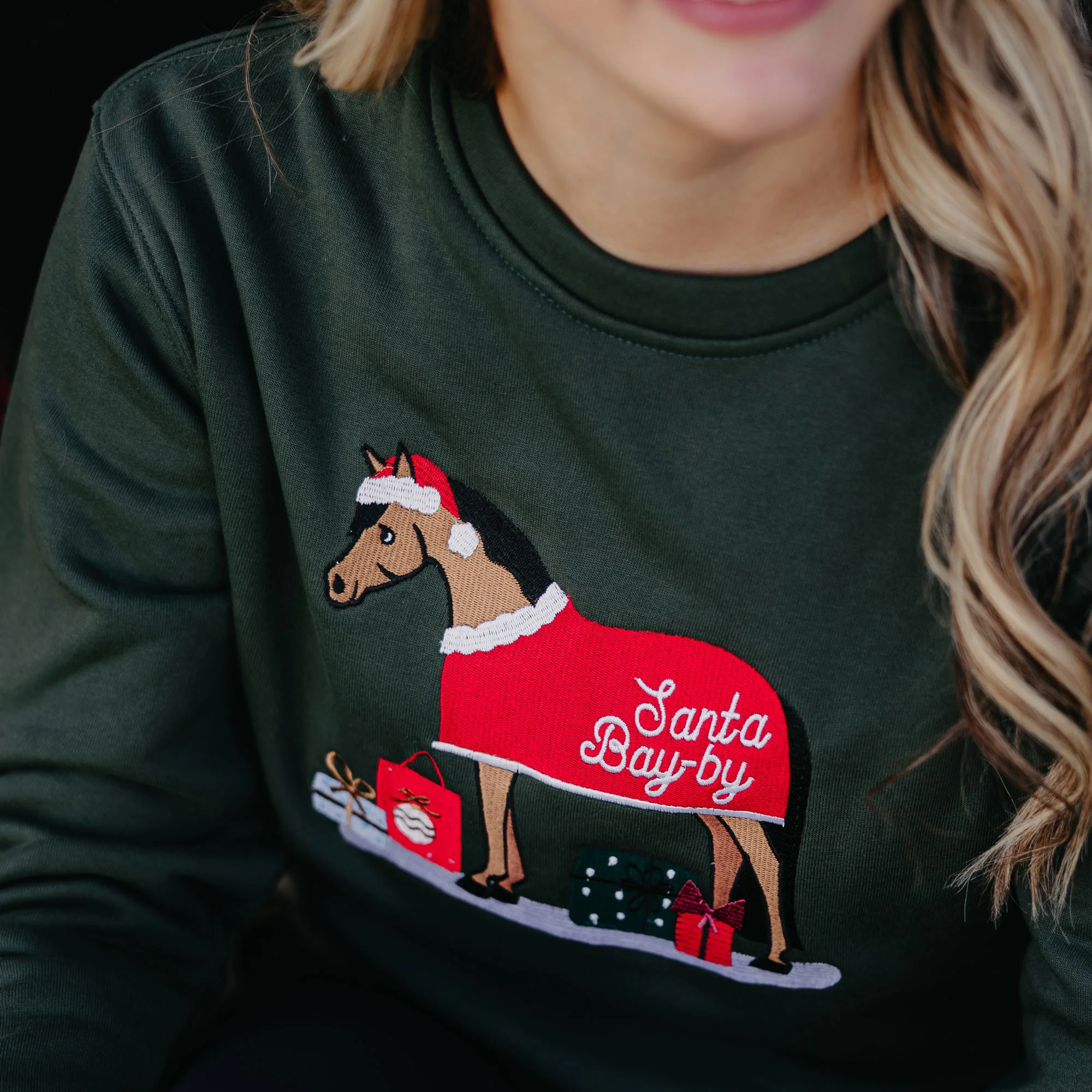 Dapplebay Santa Bay-by Crewneck Sweatshirt - Image 3