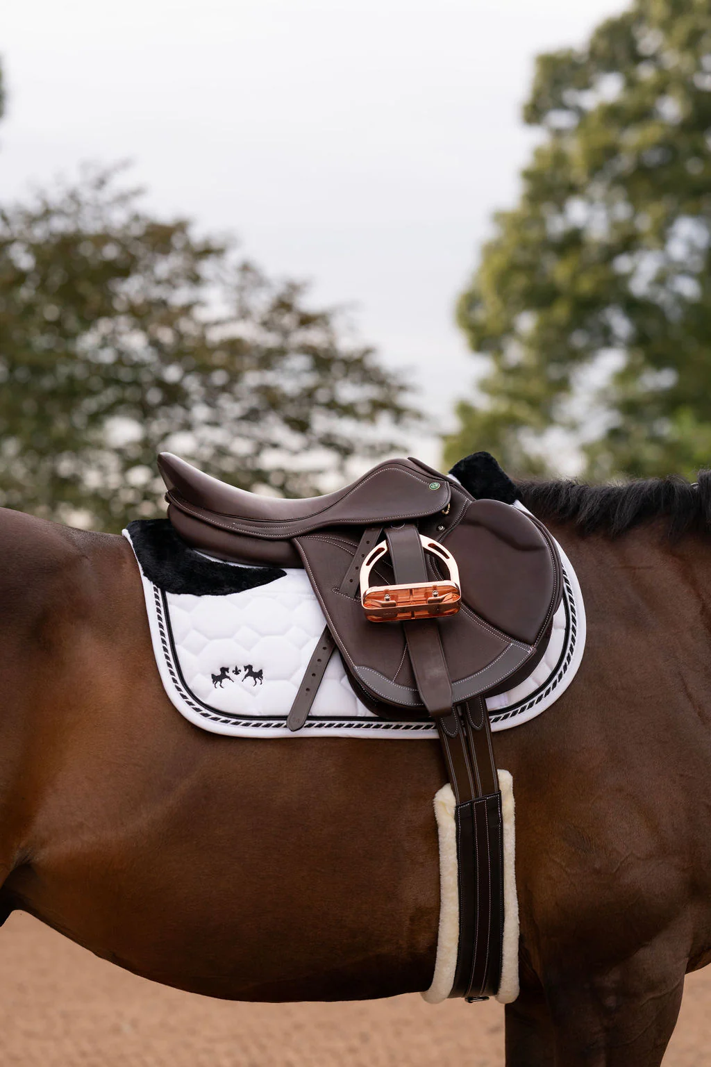 Equine Couture Luxe Saddle Pad with White Sherpa Fleece Lining - Image 16