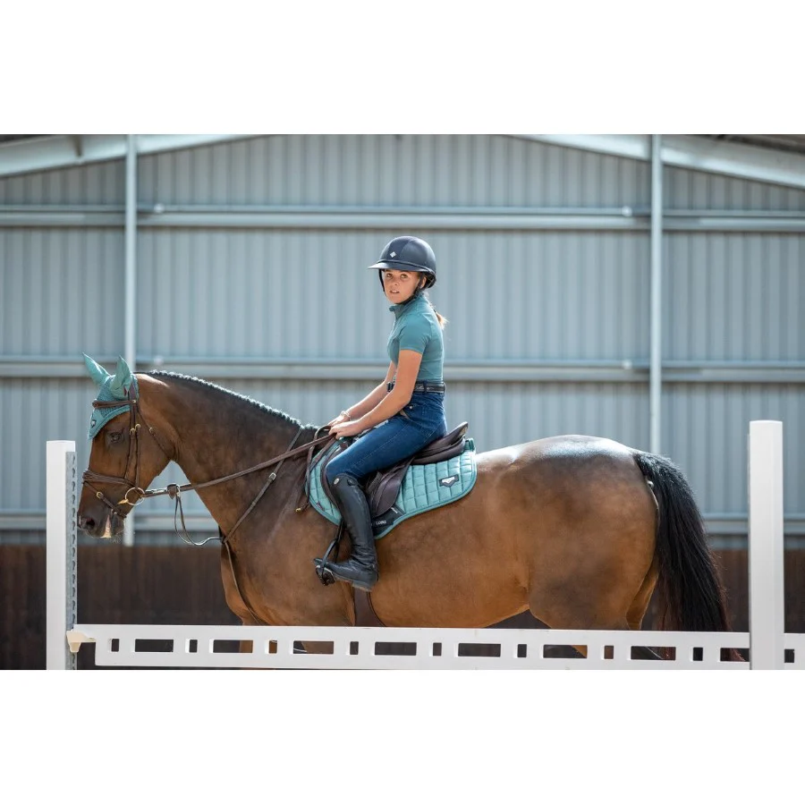 LeMieux Loire Classic Satin Close Contact Square Saddle Pad - Image 5
