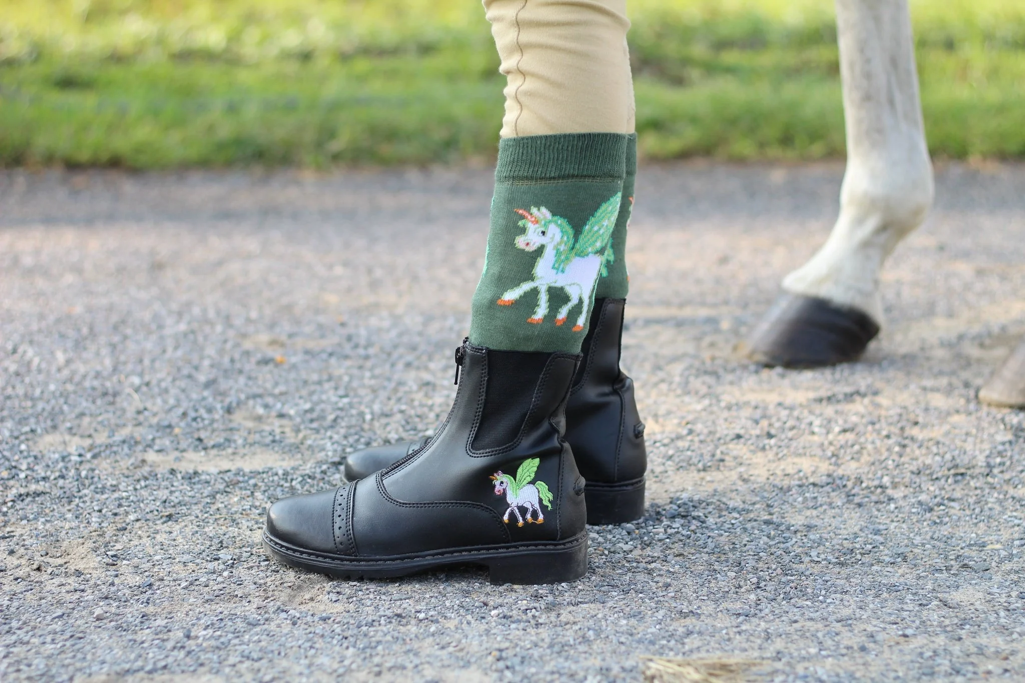 TuffRider Children's Unicorn Starter Front Zip Paddock Boots - Image 3