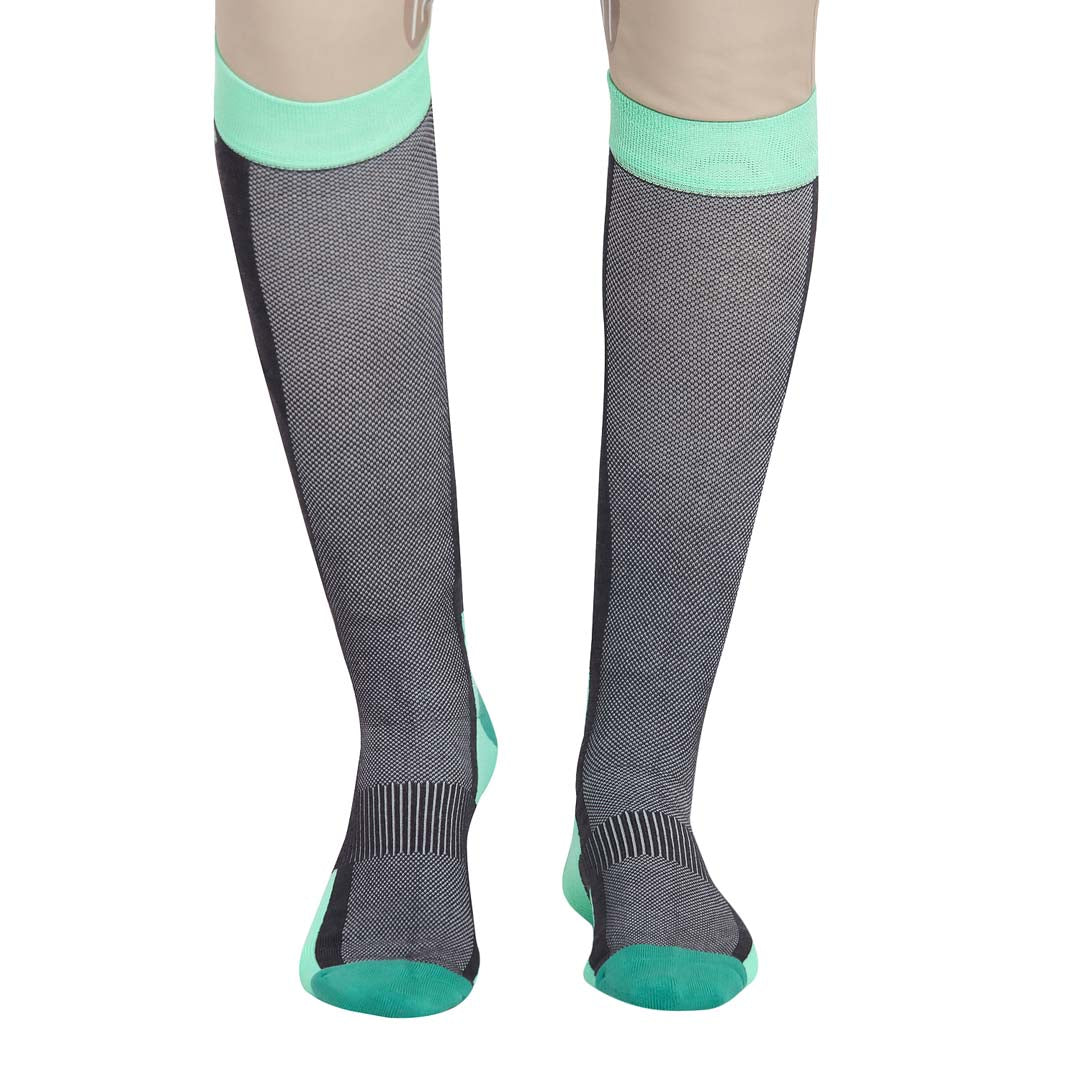 TuffRider Ladies Ventilated Knee Hi Socks - Image 18