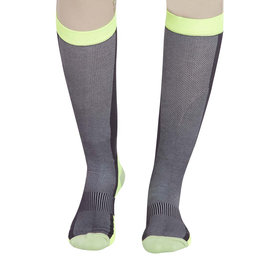 TuffRider Ladies Ventilated Knee Hi Socks - Image 6